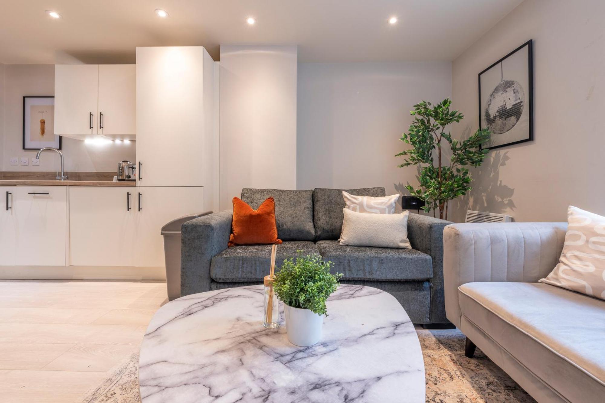 Harvey Nic'S & Designer Quarter 18 Ch Apartman Leeds Kültér fotó